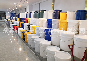 日韩性爱电影网站吉安容器一楼涂料桶、机油桶展区